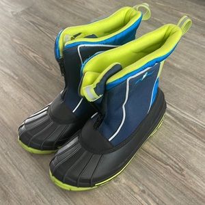 Snow Boots